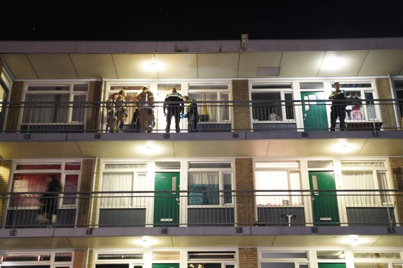 Politie schiet verdachte neer