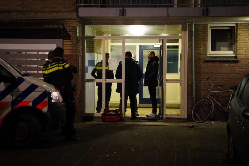 Politie schiet verdachte neer