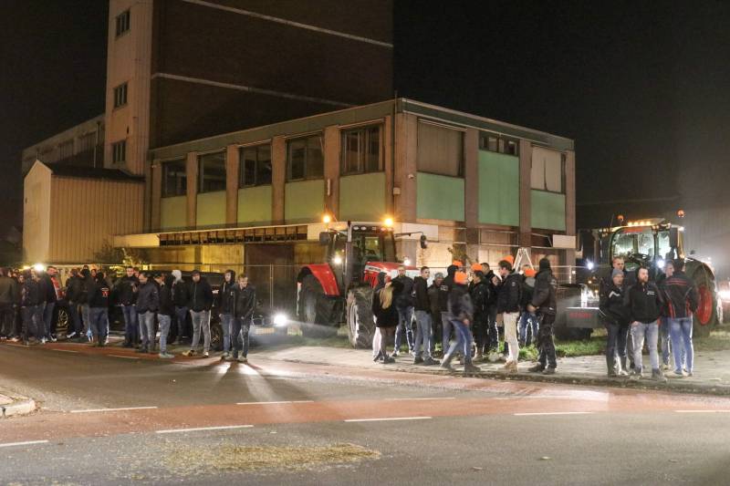 Boeren demonstreren opnieuw, dit keer tegen politie