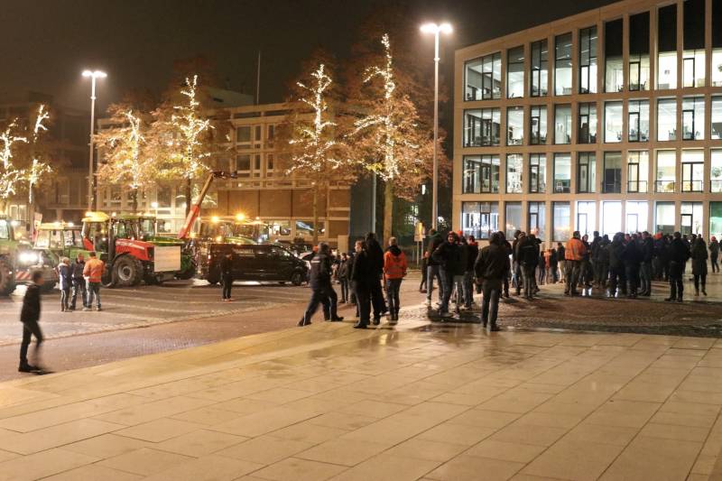 Boeren demonstreren opnieuw, dit keer tegen politie