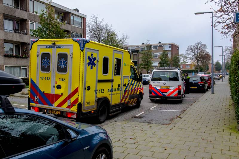 #Rotterdam Jongeman gewond bij steekpartij in Charlois Wemeldingenstraat Rotterdam.