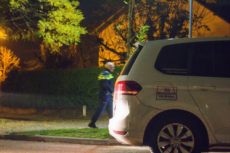 Politie onderzoek verdachte situatie op bouwplaats