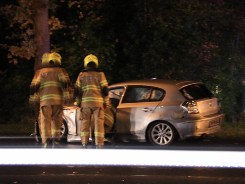 Flinke schade bij aanrijding op druk kruispunt