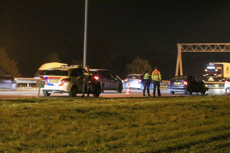 Botsing tussen drie voertuigen