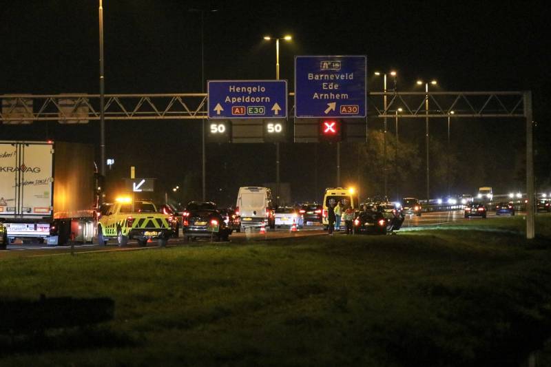 Botsing tussen drie voertuigen