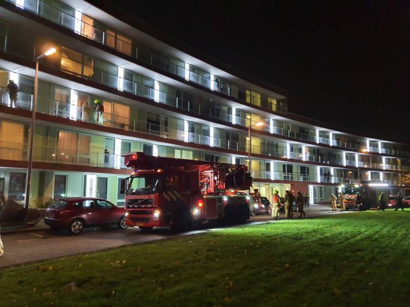 Brand in oven zorgt voor rookontwikkeling