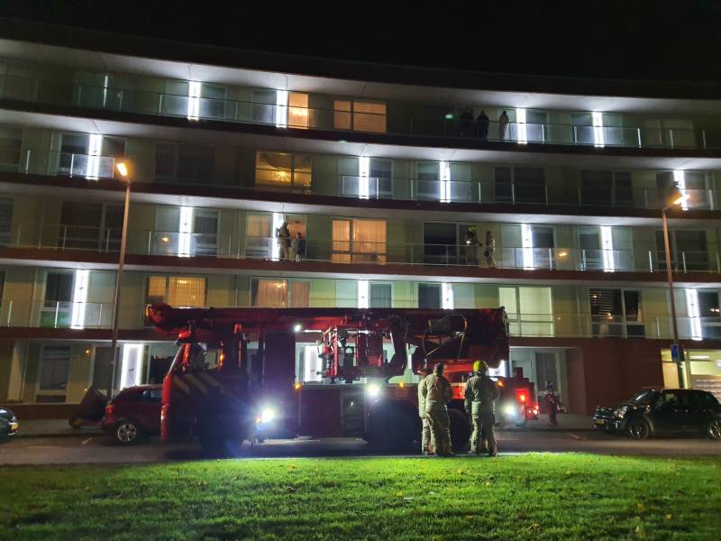 Brand in oven zorgt voor rookontwikkeling