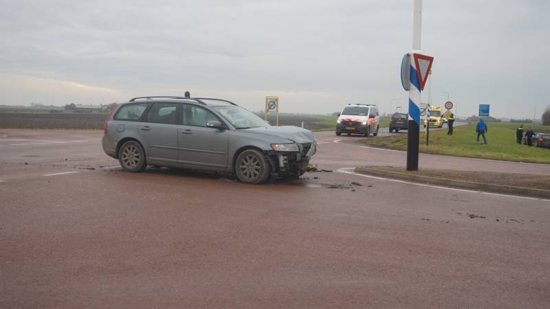 Flinke schade en gewonde na ongeval