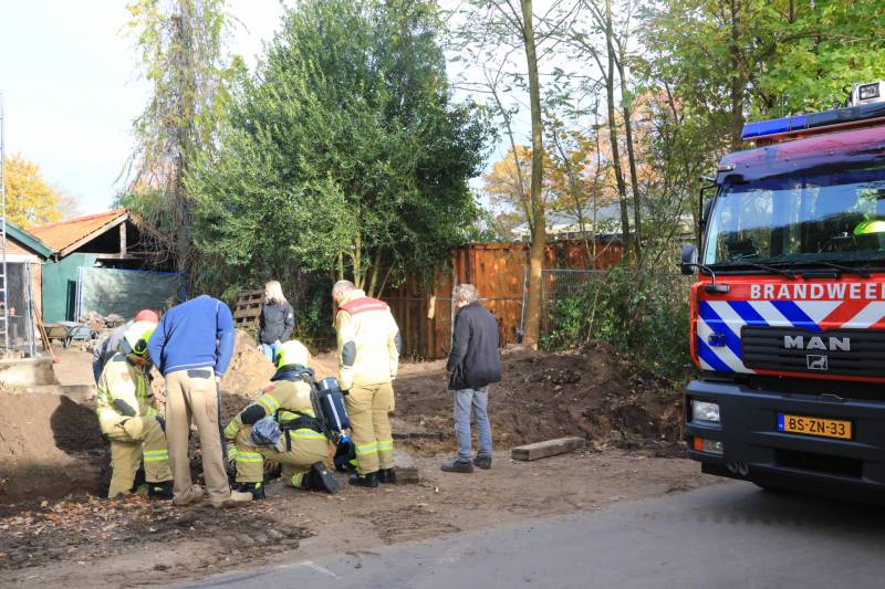 Graafmachine trek gasleiding kapot