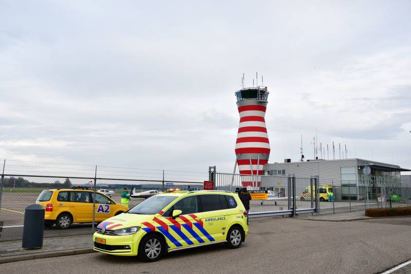 Veel hulpdiensten naar noodsituatie op vliegveld