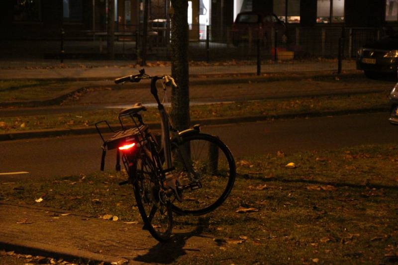 Fietster licht gewond na aanrijding