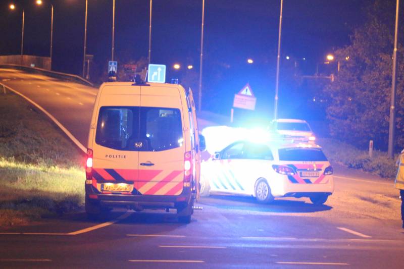 Politieauto beschadigd bij aanrijding