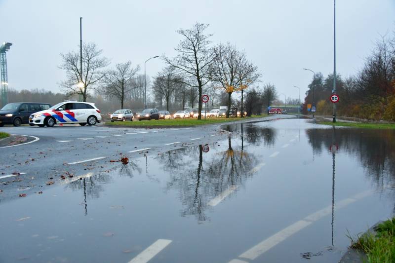 Groot deel stad zonder water na lek