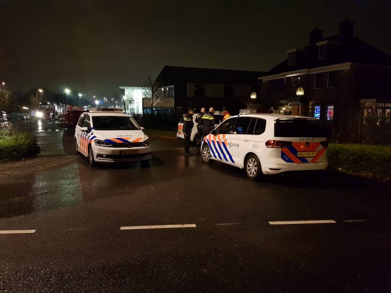 Wielrennen aangereden door bestelbus