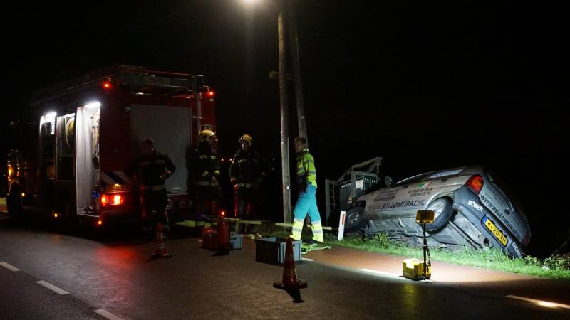 Pizzakoerier balanceert op de afgrond