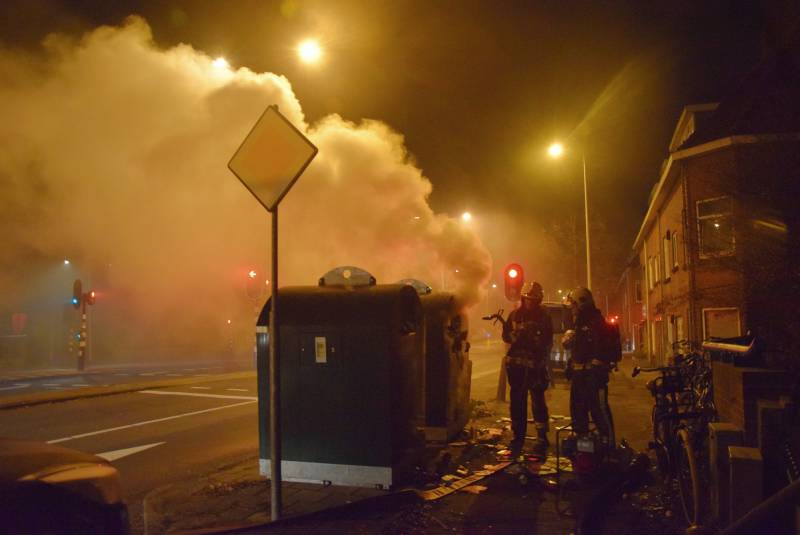 Flinke rookontwikkeling bij containerbrand
