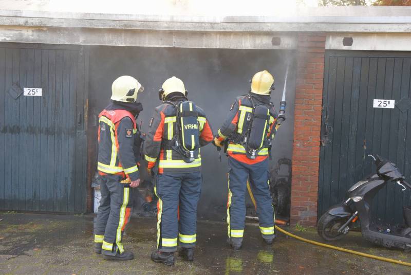 Uitslaande brand verwoest garage