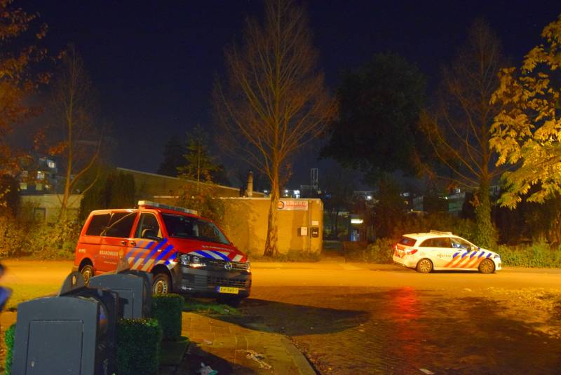 Benzinelucht in meerdere woningen van flat