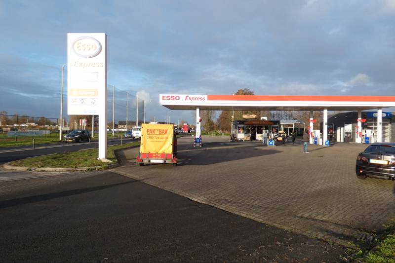 Man neergeschoten bij Esso tankstation