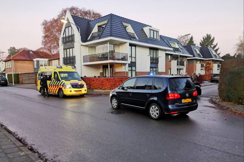 Fietser gewond na botsing met auto