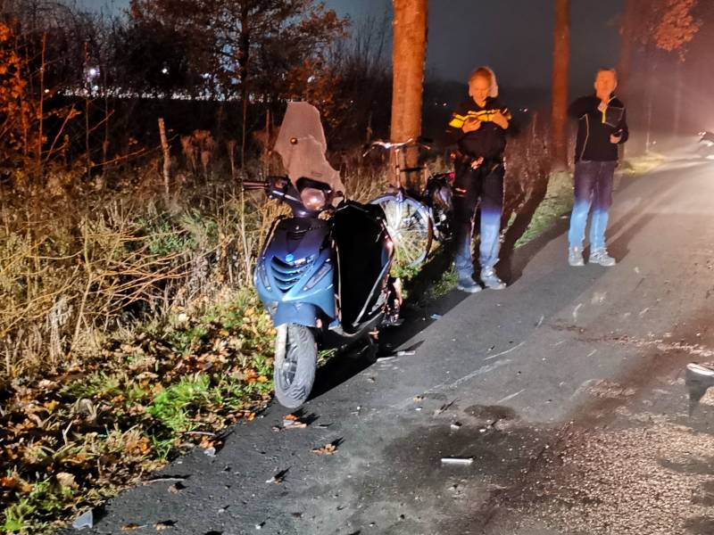 Fietser en brommerrijder gewond na botsing