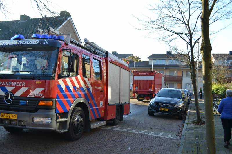 Fikse schoorsteenbrand in Binnenhof lastig te bereiken