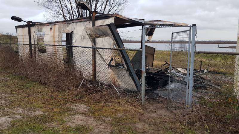 Chalet volledig verwoest door brand