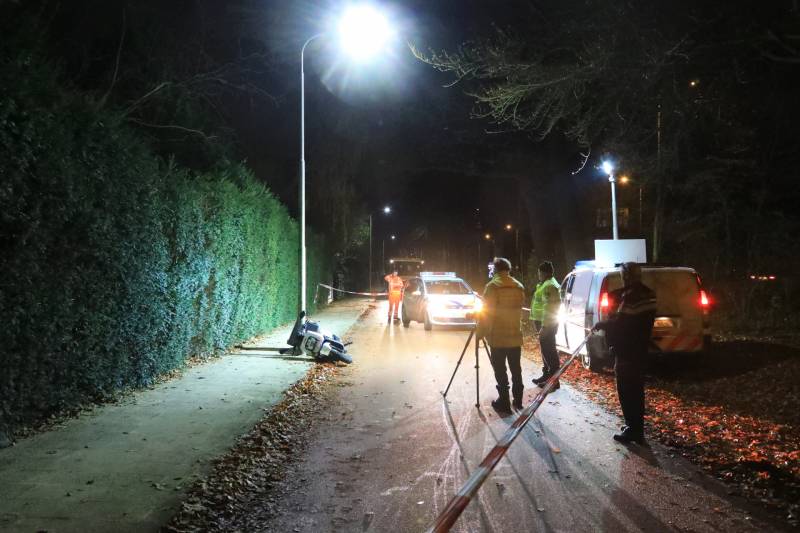 Maaltijdbezorger gewond bij eenzijdig ongeval