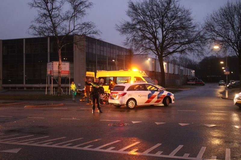 Fietser gewond na aanrijding met auto