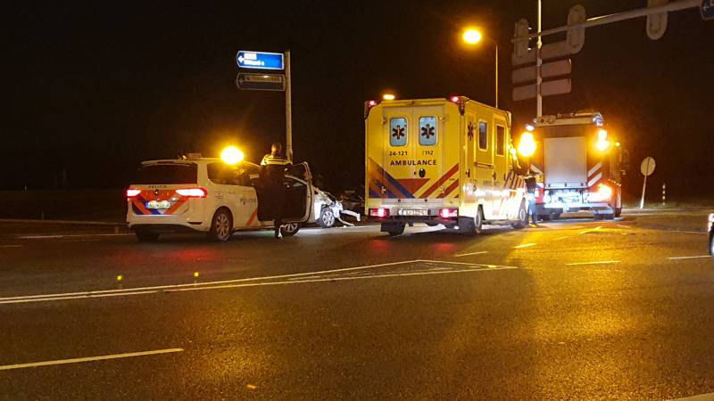 Veel schade bij frontale aanrijding