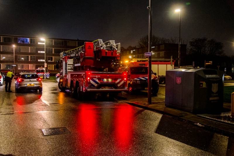 Ramen gesprongen door mogelijk explosief