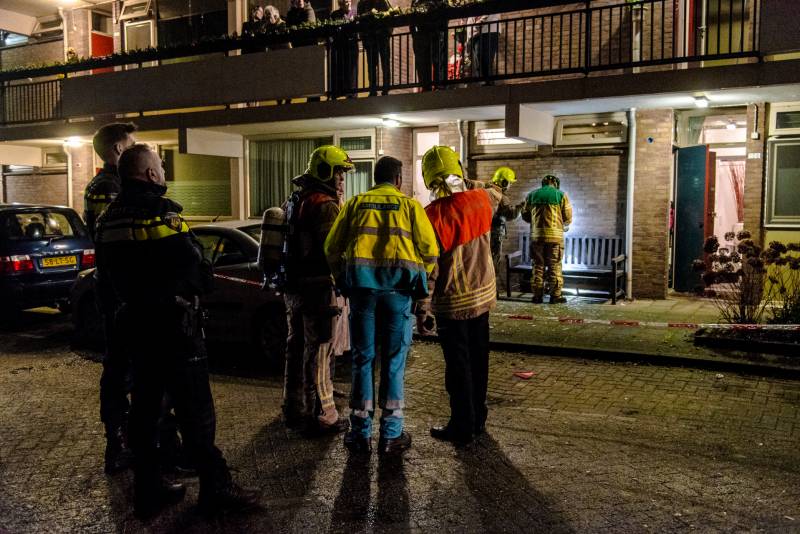 Ramen gesprongen door mogelijk explosief