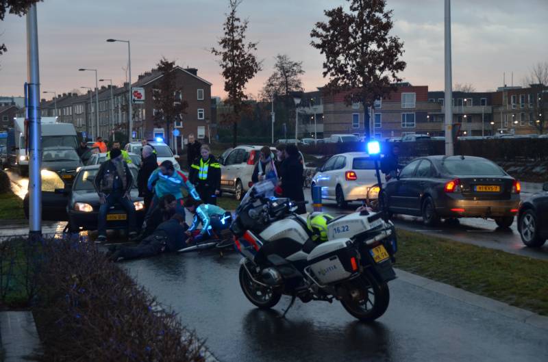Overstekende fietser aangereden