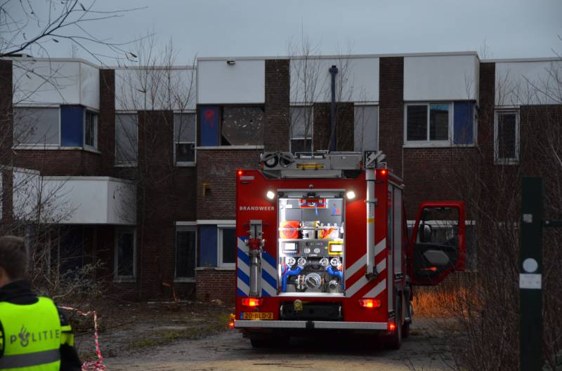 Brand in leegstaand pand