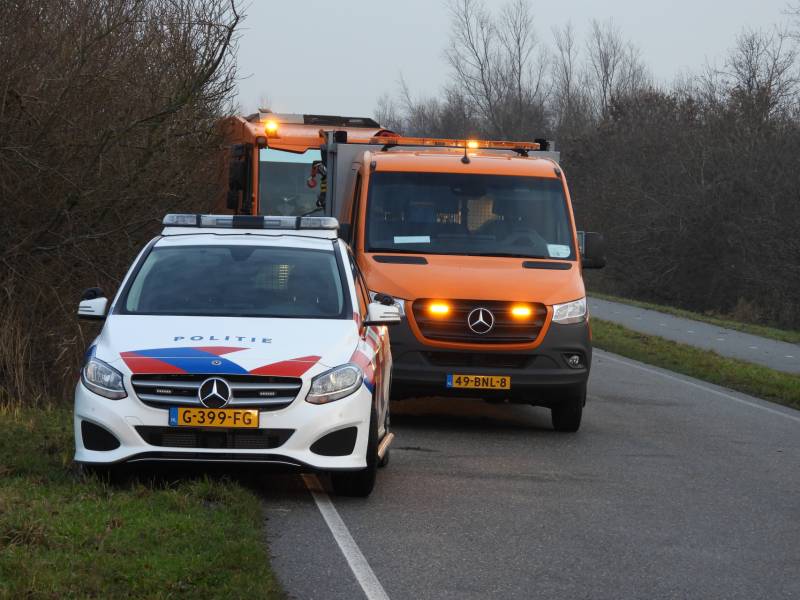 Dode bij ernstig ongeval vrachtwagen en bestelbus Fonejachtbrug