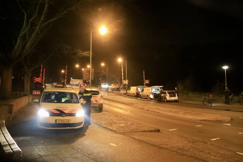 Fietser overleden na aanrijding met trein op spoorwegovergang