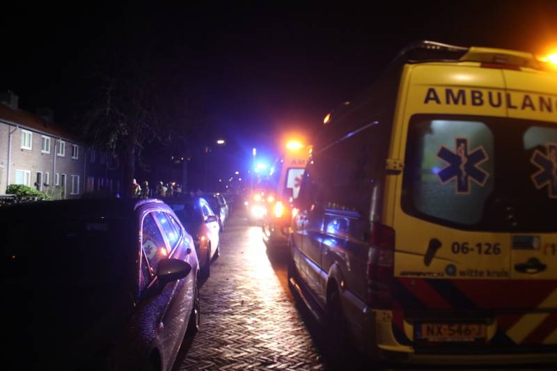 Veel rook bij brand in woning