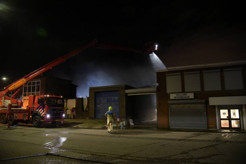 Grote brand bij farmaceutisch fabriek Maripharm