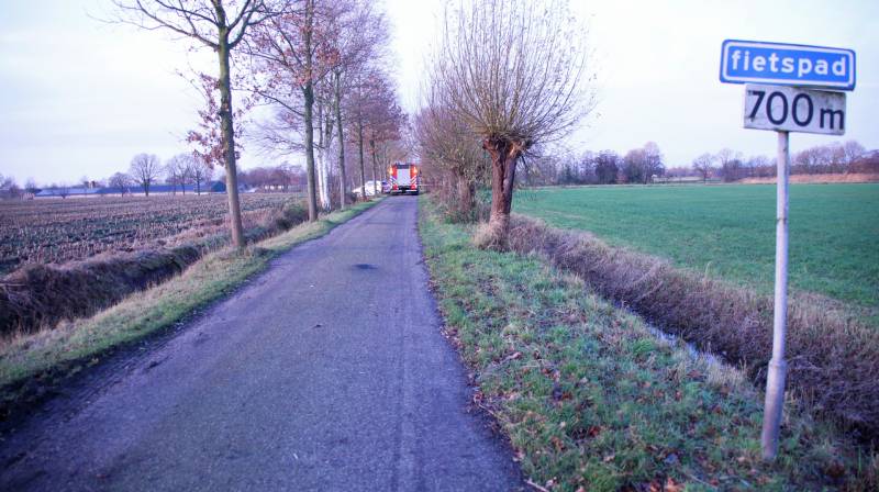 Vaten aangetroffen in sloot