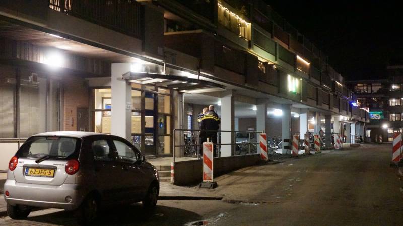 Politie zoekt daders na overval in parkeergarage