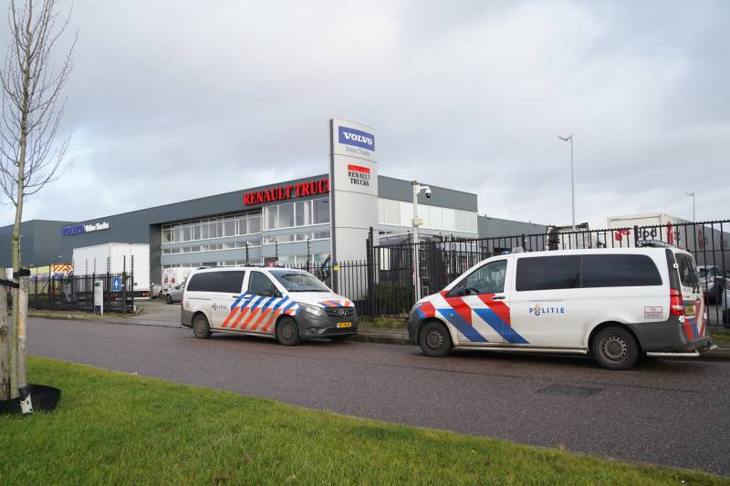Gewonde bij steekincident in garage Renault Trucks