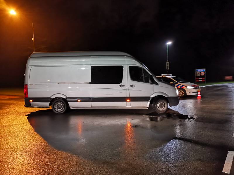 Stoffelijk overschot aangetroffen, recherche doet onderzoek