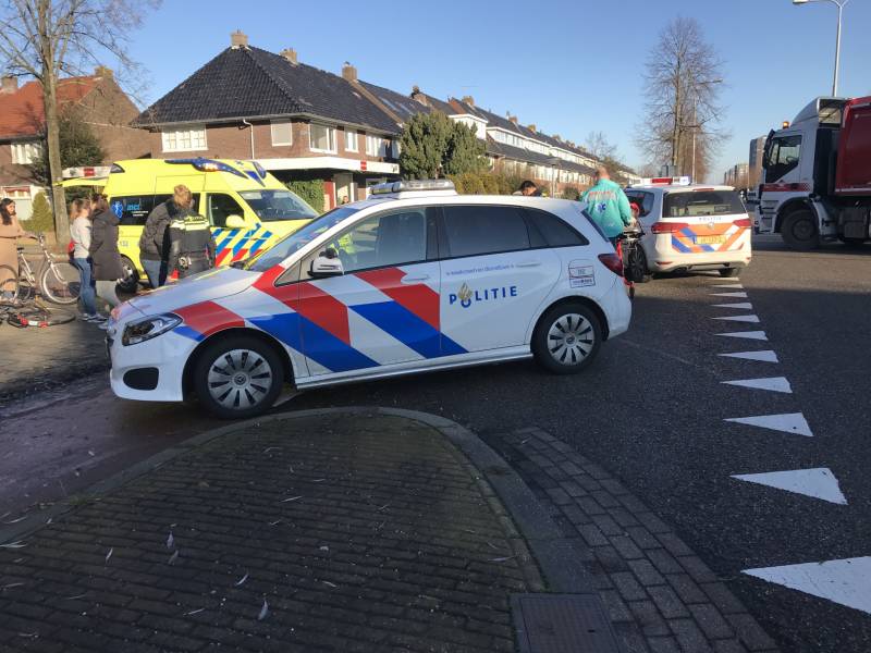 Fietser gewond na aanrijding met auto