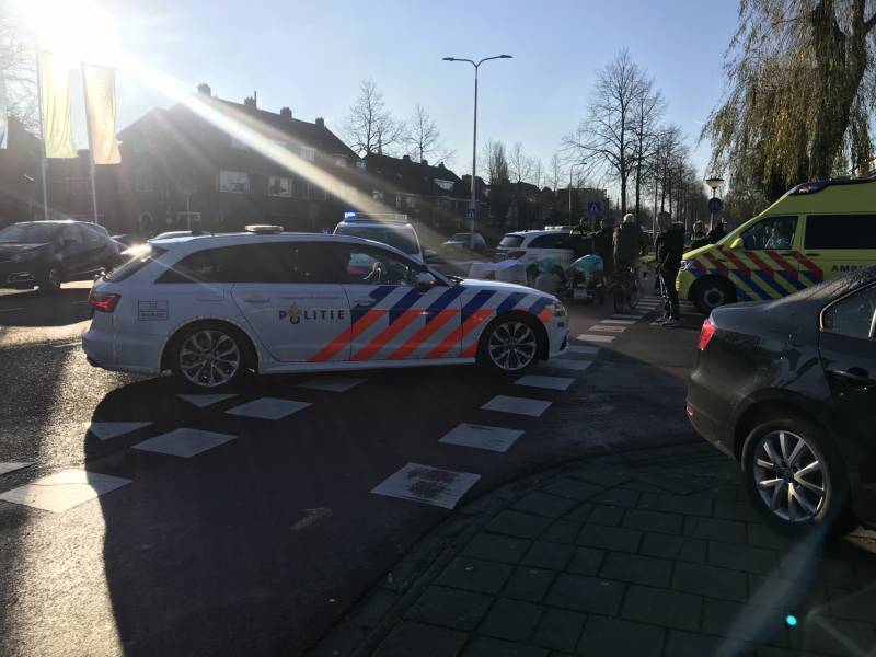 Fietser gewond na aanrijding met auto