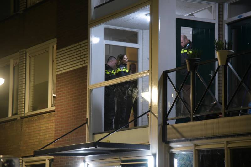 Vrouw overleden na steekpartij in woning