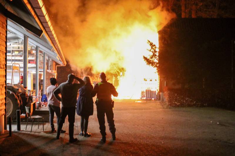 Flinke brand verwoest schuur