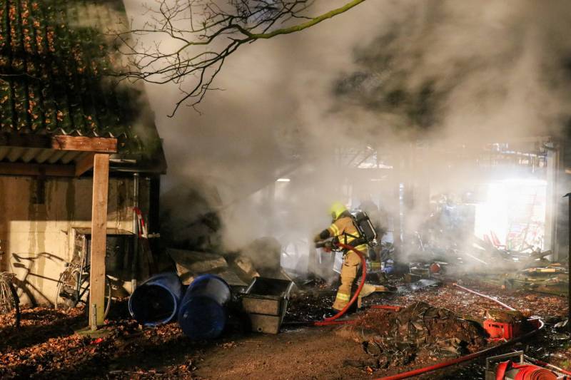 Flinke brand verwoest schuur