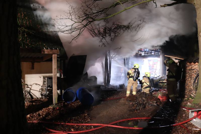 Flinke brand verwoest schuur