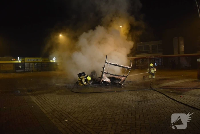 Caravan verwoest door brand
