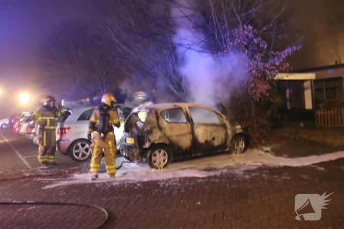 Auto brand volledig uit